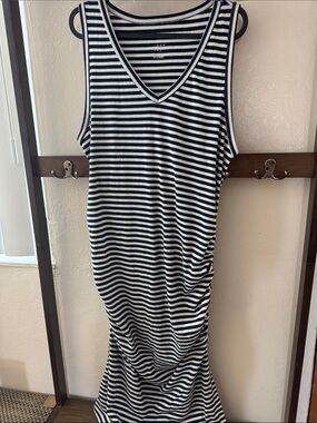 Striped V-Neck Sleeveless Maxi Dress